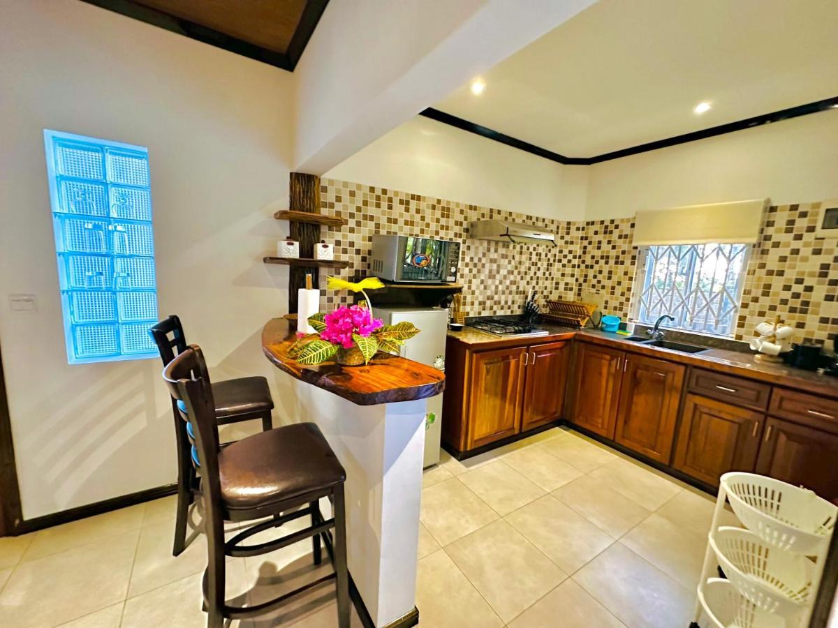 Seaside Self Catering Apartment Anse Royale Exterior photo