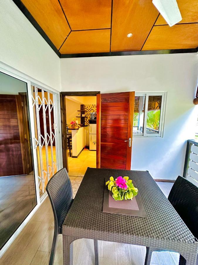 Seaside Self Catering Apartment Anse Royale Exterior photo